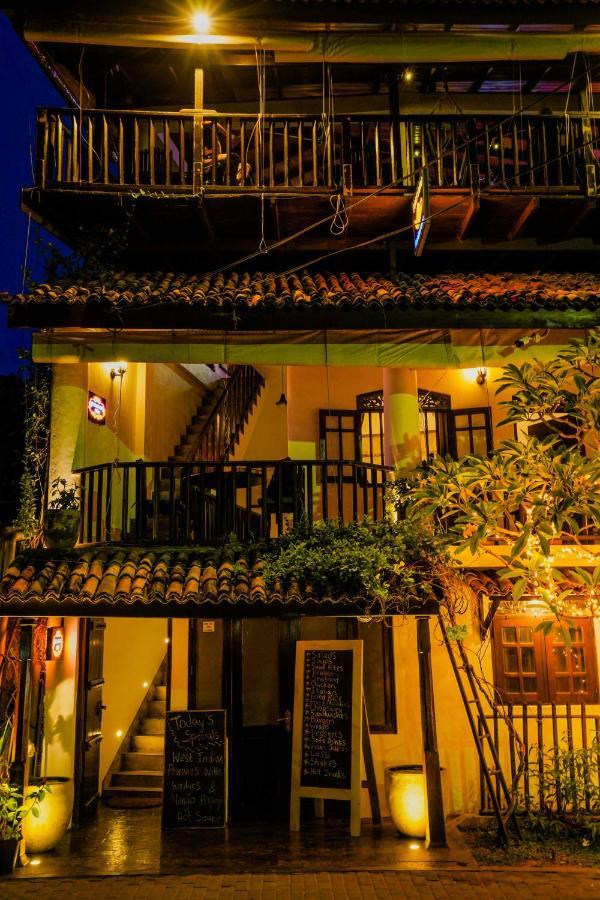 Fort Dew Guest House Galle Bagian luar foto