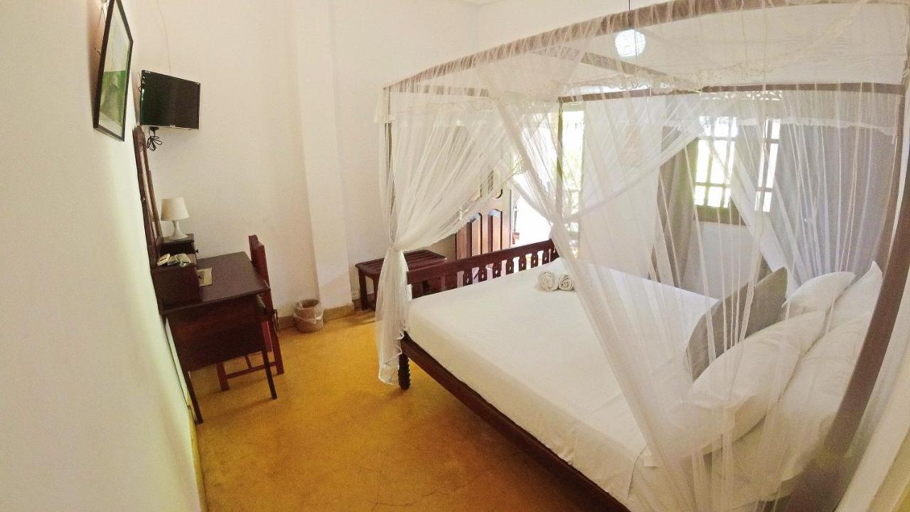 Fort Dew Guest House Galle Bagian luar foto